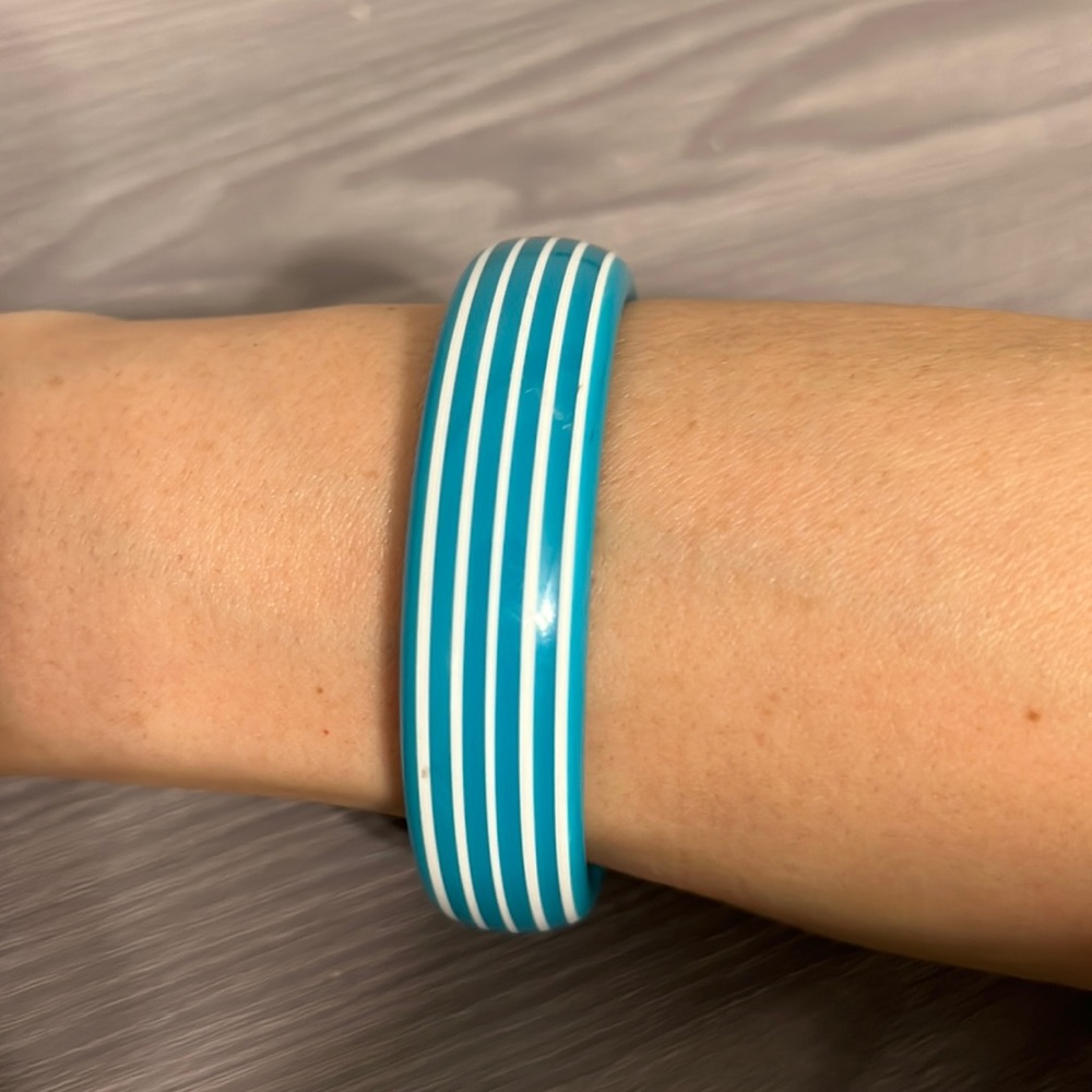 Vintage Plastic Lucite Bangle Bracelet, Blue with White Stripes, EUC